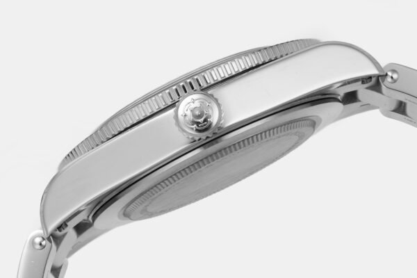Black Bay 54 replica stainless steel crown details Black Bay 54 replica stainless steel crown details